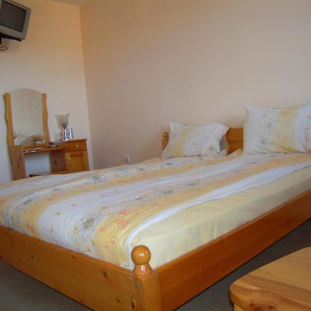 ארבאנאסי Panorama Hotel חדר תמונה
